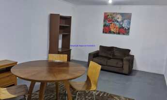 Imagem 4: Condomínio com segurança e portaria. Excelente localização, à 2 minutos andando para a Es