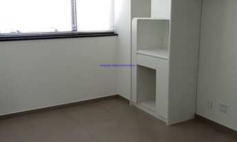 Imagem 6: Condomínio com recepção, segurança, sala de reunião, auditório e heliponto. Excelente loc