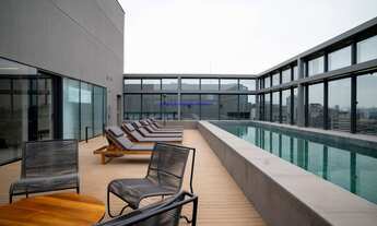 Imagem 2: Condomínio com portaria, segurança, piscina, salão de festas e academia. Excelente locali