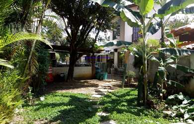 Imagem 3: Casa 250m², 06 dormitórios (sendo 03 suítes), 05 banheiros e 03 vagas na garagem. Excele