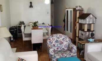 Imagem 3: Apartamento 90m², 02 dormitórios, 02 banheiros. Sala com sacada, ármarios nos quartos. Co