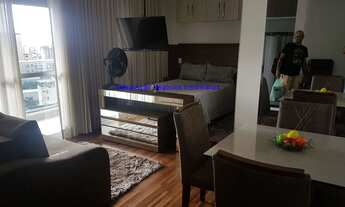 Imagem 6: Condomínio com portaria, segurança 24hrs, piscina, salão de festas e academia. Excelente