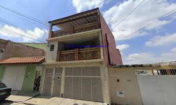 Imagem: Imóveis 4 Casas sendo 1 Sobrado, 2 Casas