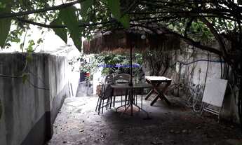 Imagem 6: Imóvel com 120m² total, Com 04 Salas, 02 Banheiros e Excelente jardim nos fundos. Em uma