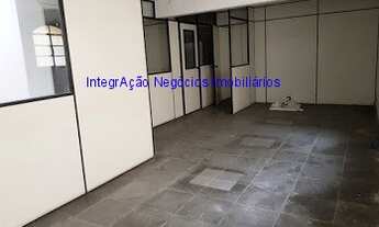 Imagem 2: Sobrado 400 m² de área construída, Piso térreo: recepção com hall, 5 salas com divisórias