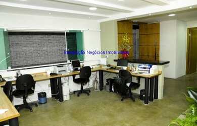 Imagem 7: Prédio comercial 600m² em 04 pavimentos, Subsolo: 03 salas grandes, 01 sala pequena, 03 de