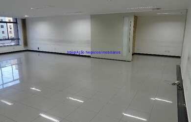 Imagem 3: Sala Comercial 180m², 03 banheiros. Excelente localização, a três quadras da estação de