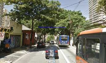 Imagem 4: Loja Comercial 240m². São 03 pisos, sendo 80m² de terreno. Excelente localização, próx