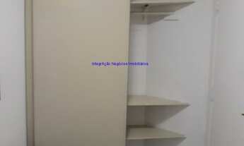 Imagem 7: Condomínio com Piscina e Churrasqueira, portaria e segurança 24hs. Ótima localização, pró