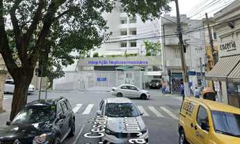 Imagem 4: Sala 120m², com sacada e 01 banheiro. Excelente localização