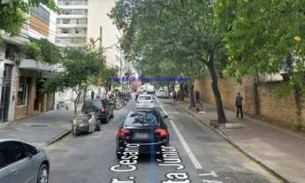 Imagem 7: Sala 120m², com sacada e 01 banheiro. Excelente localização