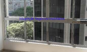 Imagem 2: Apartamento Studio 32m², 01 dormitório e 01 banheiro. Condomínio com portaria 24hrs. Exc