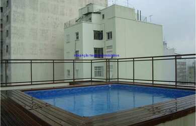 Imagem 3: Condomínio com portaria, piscina, salão de festa e sala de ginástica. Excelente localiza