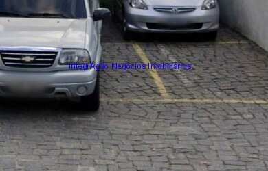 Imagem 4: Sobrado Comercial 170m², 02 banheiros e 06 vagas na garagem. Excelente localização á 7 mi