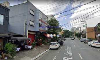 Imagem 4: Condomínio com portaria. Excelente localização á 4 minutos andando para a estação do metr