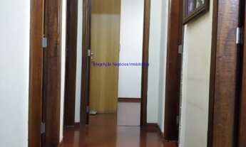 Imagem 7: Condomínio com segurança e portaria 24h. Excelente localização, a 10 minutos caminhando p