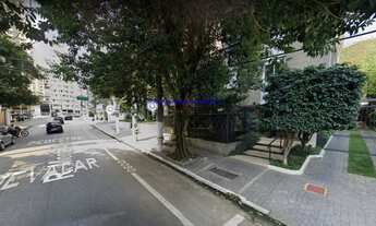 Imagem 2: Apartamento 83m², 03 dormitórios e 01 banheiro. Condomínio com portaria 24hrs. Excelente