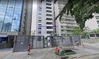 Imagem 2: Apartamento 97m², 02 dormitórios, 01 banheiro e 01 vaga na garagem. Condomínio com portar