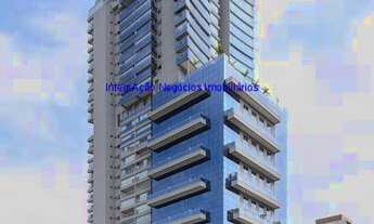 Imagem 1: Apartamento 80m², 01 dormitório (sendo suíte), 02 banheiros e 02 vagas na garagem. Condom