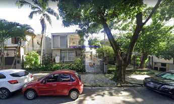 Imagem: Sobrado 380m², 04 dormitórios (sendo 01