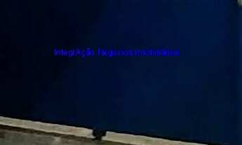 Imagem 3: Galpão 510m², 03 banheiros; Possui dois mezanino estrutura em metal e vestiário com chuvei