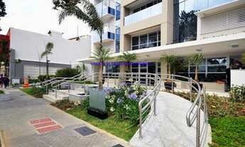 Imagem 4: Condomínio com recepção e segurança 24hrs. Excelente localização á 4 minutos andando para