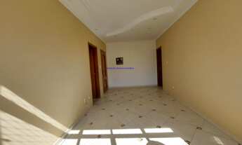 Imagem 2: Apartamento 80m², 02 dormitórios, 01 banheiro e 01 vaga na garagem. Condomínio com portar