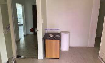 Imagem 3: Conjunto Comercial 100m², 02 banheiros. Condomínio com segurança 24hrs. Excelente locali