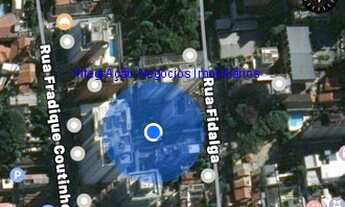 Imagem 6: Casa 350m², 02 dormitórios e 02 banheiros. Excelente localização entre as Ruas Purpurina