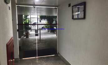 Imagem 5: Condomínio com portaria e segurança. Excelente localização próximo a Rua Paim , Frei Cane