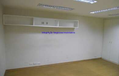 Imagem 6: Conjunto Comercial 94m², 4 salas e 2 banheiros. Condomínio com recepção e segurança 24hrs