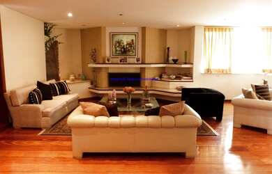 Imagem 5: Apartamento 400m², 04 dormitórios (sendo suítes), 05 banheiros e 04 vagas na garagem. Con