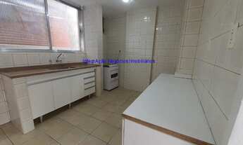 Imagem 7: Condomínio com portaria, segurança 24hrs, playground, quadra poliesportiva e jardim. Exce