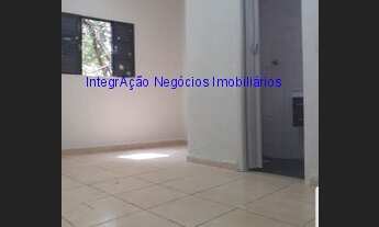 Imagem 5: Condomínio com portaria 24hrs. Excelente localização á 10 minutos andando par aa estação