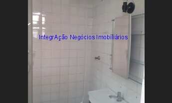 Imagem 7: Condomínio com portaria 24hrs. Excelente localização á 10 minutos andando par aa estação