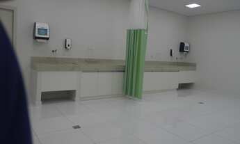 Imagem 7: Prédio Comercial 800m², com três andares (subsolo, térreo e 1º andar), sendo 14 consultór