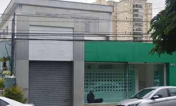 Imagem: Prédio Comercial 800m², com três andares
