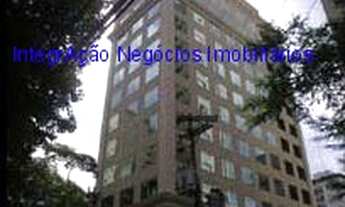 Imagem: Condomínio com portaria e segurança. Excelente