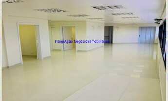 Imagem 6: Prédio Comercial 1.201m², 11 banheiros e 18 vagas na garagem. Excelente localização á 4 m