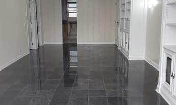 Imagem 4: Apartamento 144m², 03 dormitórios (sendo 01 suíte), 04 banheiros e 01 vaga na garagem. Co