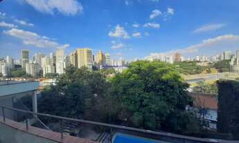 Imagem 4: Casa Residencial 400m², com com três andares, 05 dormitórios, 06 banheiros, 02 terraços