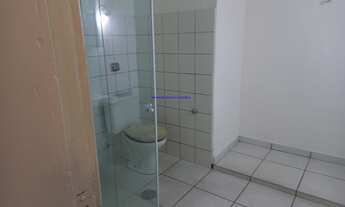 Imagem 3: Apartamento 80m², 02 dormitórios e 02 banheiros. Condomínio com portaria. Excelente loc