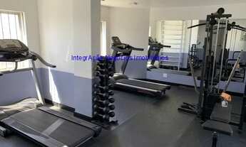 Imagem 5: Condomínio com portaria, segurança 24hrs, piscina, salão de festa e Jardim. Excelente loc