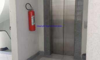 Imagem 7: Conjunto Comercial 270m², 02 banheiros. Condomínio com recepção e segurança 24hrs. Exce