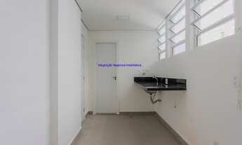 Imagem 7: Condomínio com portaria, segurança 24hrs. Excelente localização entre as Alamedas Campina