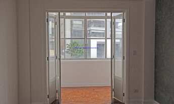 Imagem 3: Apartamento 70m², 01 dormitório e 01 banheiro. Condomínio com portaria. Excelente loca