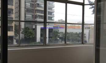 Imagem 2: Apartamento 70m², 01 dormitório e 01 banheiro. Condomínio com portaria. Excelente loca