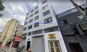 Imagem 1: Apartamento 42m², 02 dormitórios e 01 banheiro. Condomínio com portaria. Excelente loc