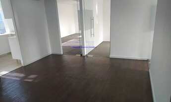 Imagem 6: Condomínio com recepção e segurança 24hrs. Excelente localização, á 5 minutos andando par