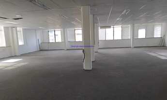 Imagem 4: Condomínio com recepção e segurança 24hrs. Excelente localização, á 5 minutos andando par